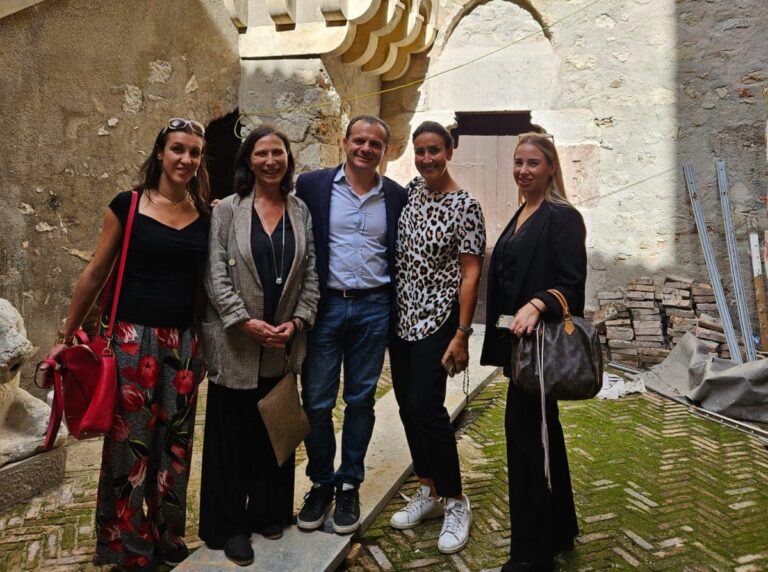 Chirurgia Plastica, Taormina sfida Oporto e Vienna per il meeting Euraps Chirurgia Plastica, Taormina sfida Oporto e Vienna per il meeting Euraps