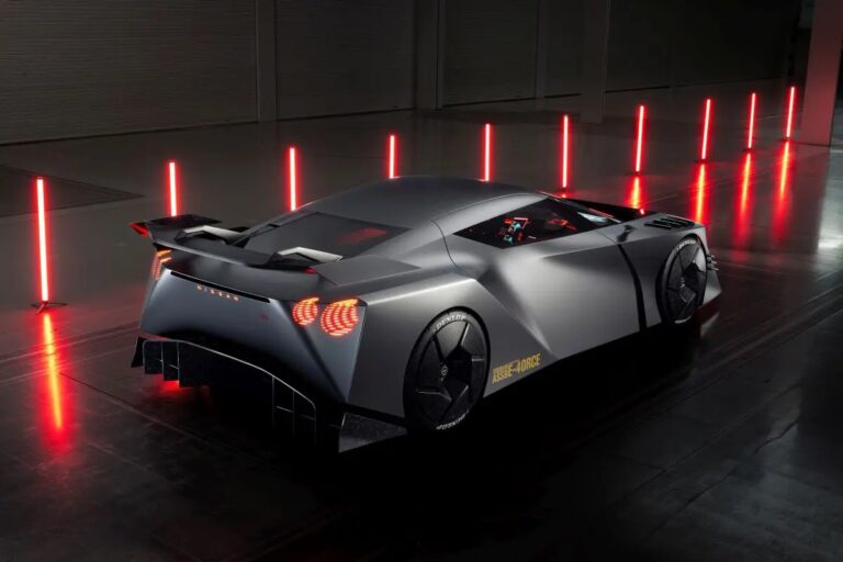 Nissan svela Hyper Force Concept, la supercar elettrica