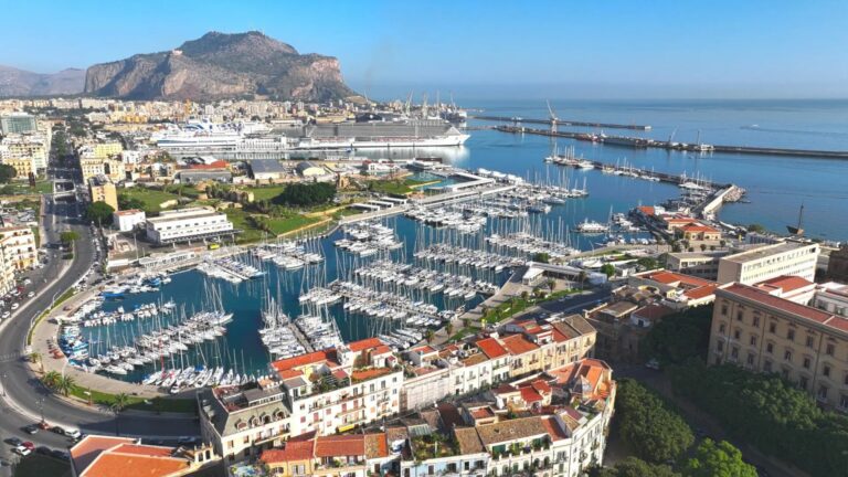 Crocieristi, Palermo quarto porto italiano e decimo nel Mediterraneo Crocieristi, Palermo quarto porto italiano e decimo nel Mediterraneo