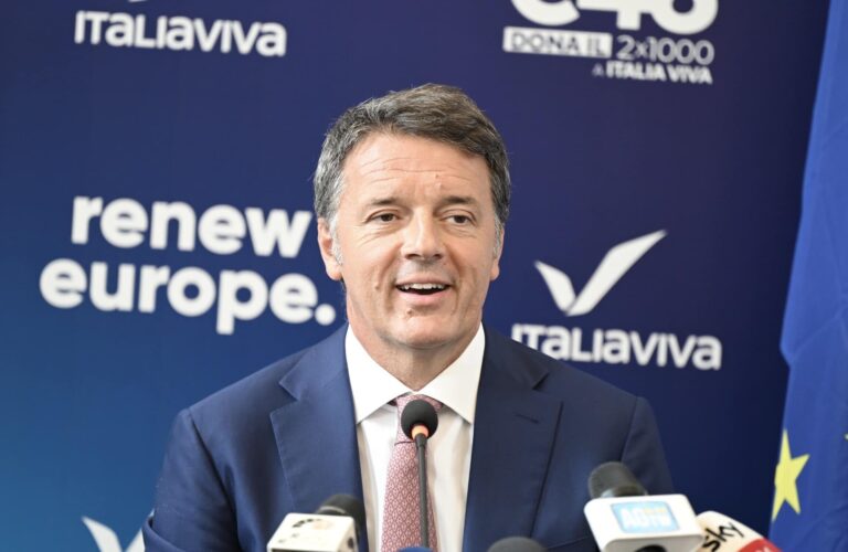 Renzi: “Governo ha cancellato 18App, è una follia” Renzi: “Governo ha cancellato 18App, è una follia”