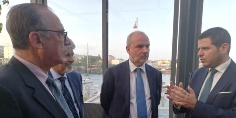 Russo: “Ospedale Taormina con il Papardo? Io dico sì. Difendere il Ccpm”