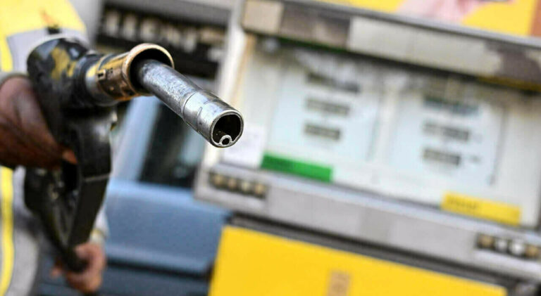 Diesel al posto della benzina: gli automobilisti lo denunciano