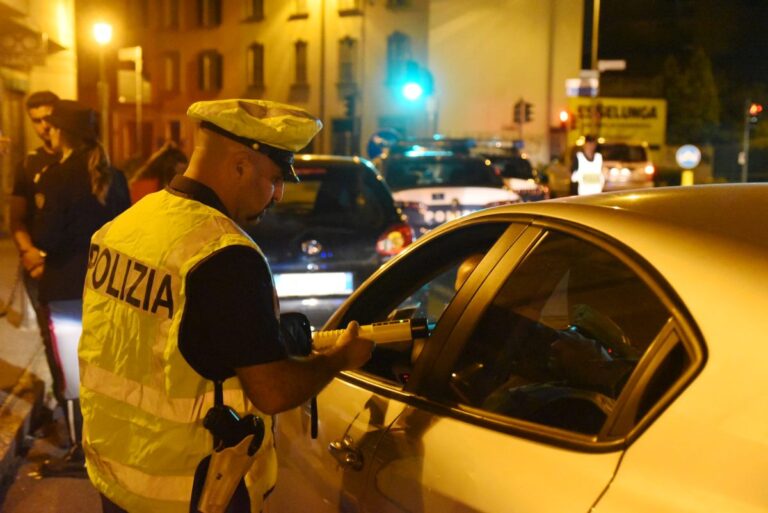 Sicurezza stradale, nel 2023 più controlli e meno vittime e incidenti Sicurezza stradale, nel 2023 più controlli e meno vittime e incidenti
