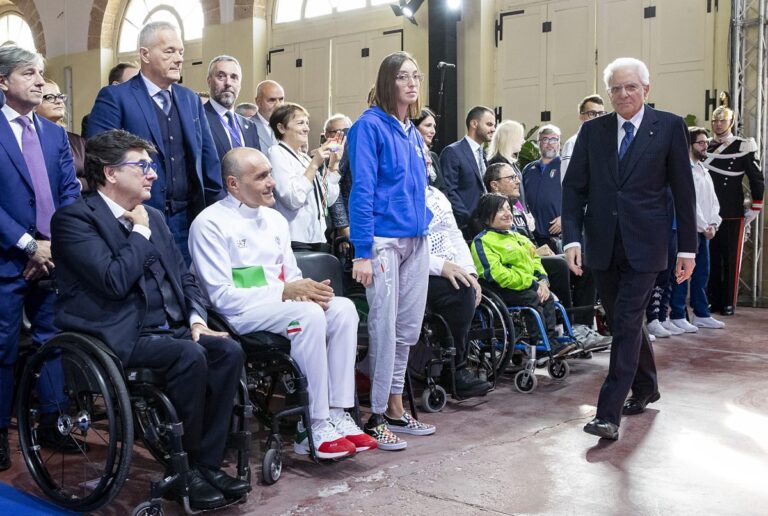 Disabili, Mattarella: “Ogni barriera che si abbatte successo per tutti”
