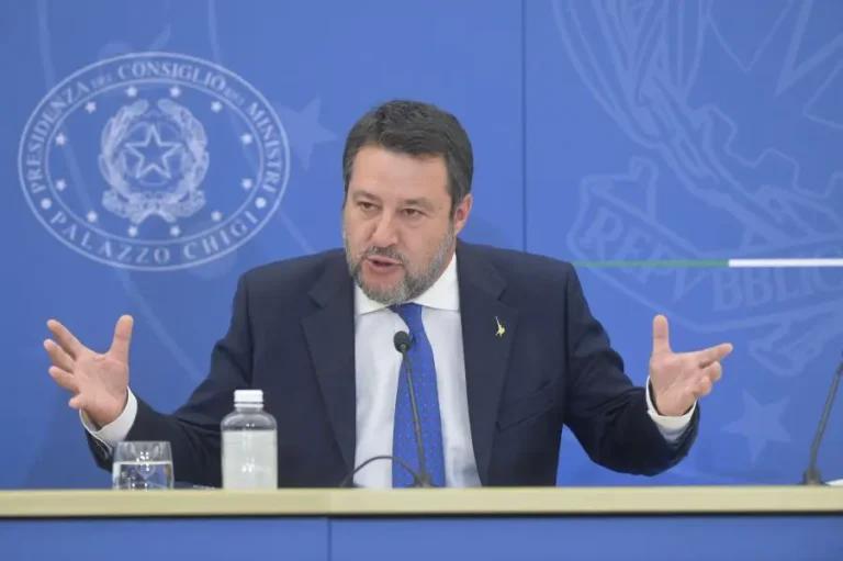 Sciopero, Salvini: “Ho rispettato la legge”