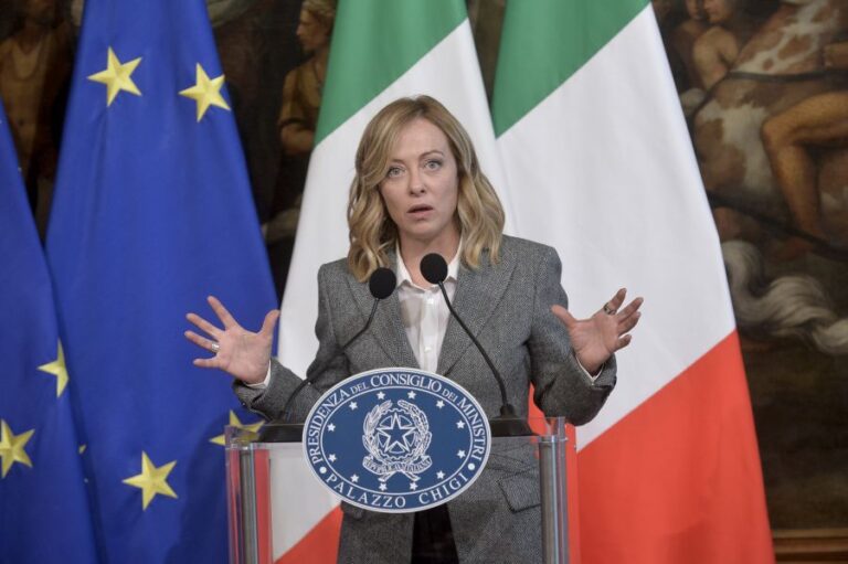 Manovra, Meloni: “1,5 mld per i contratti del comparto sicurezza”