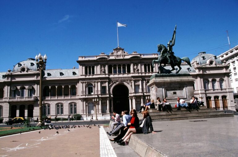 L’ultraliberista Javier Milei è il nuovo presidente dell’Argentina L’ultraliberista Javier Milei è il nuovo presidente dell’Argentina