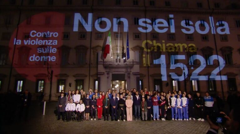 Giornata violenza donne, Meloni: “C’è ancora tanto da fare”