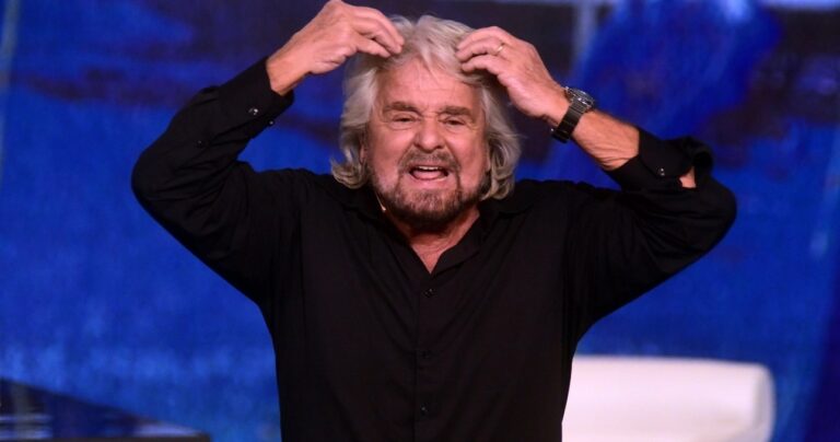 Beppe Grillo ricoverato in ospedale