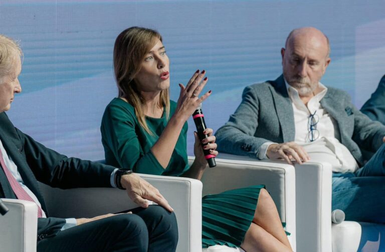Boschi: “Mi piace l’elezione diretta del premier”