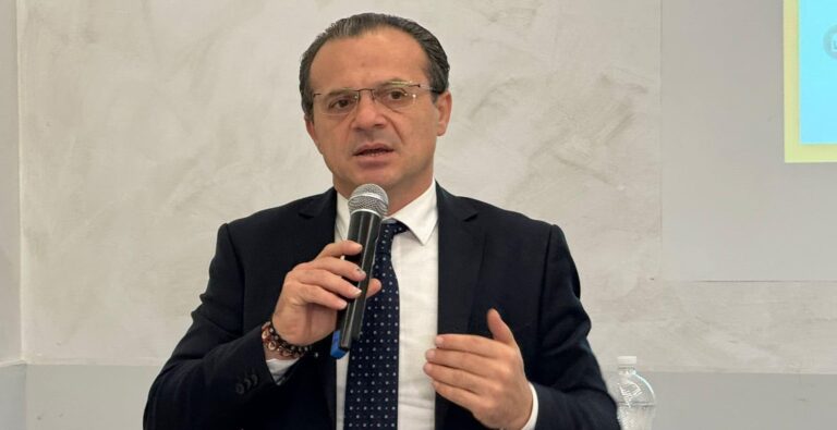 Il sindaco di Taormina: “Lavoriamo ad un programma artistico d’eccezione”