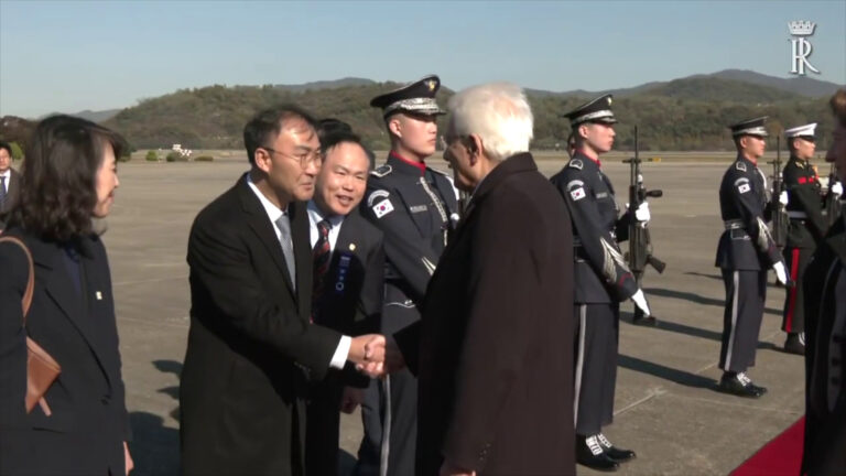 Mattarella a Seoul in visita istituzionale