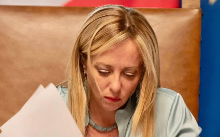 Migranti, Meloni: “Accordo con Albania condiviso da UE”