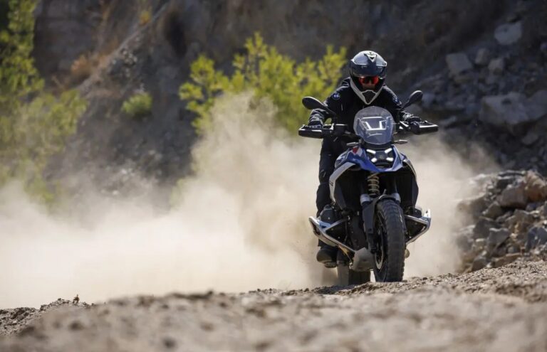 I pneumatici Metzeler equipaggiano la nuova BMW R 1300 GS