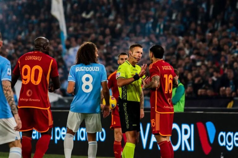 Derby con poche emozioni, Lazio-Roma finisce 0-0