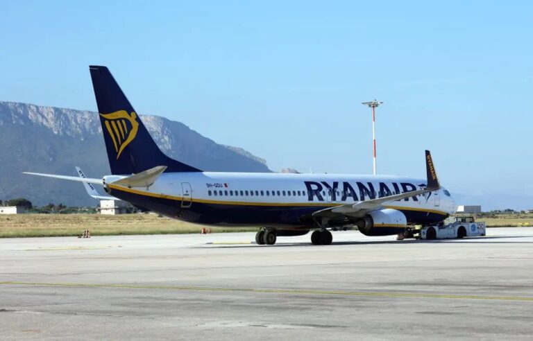Caro voli, Ryanair: “Sconto ai siciliani? Così aumenteranno le tariffe”
