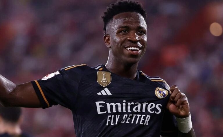 Vinicius rinnova con il Real Madrid