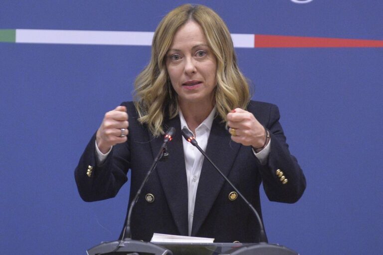 Cop28, Meloni: “Italia sta facendo la sua parte nella decarbonizzazione” Cop28, Meloni: “Italia sta facendo la sua parte nella decarbonizzazione”
