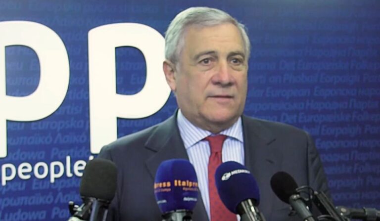 Ucraina, Tajani: “L’Ungheria permetta l’avvio dei negoziati”