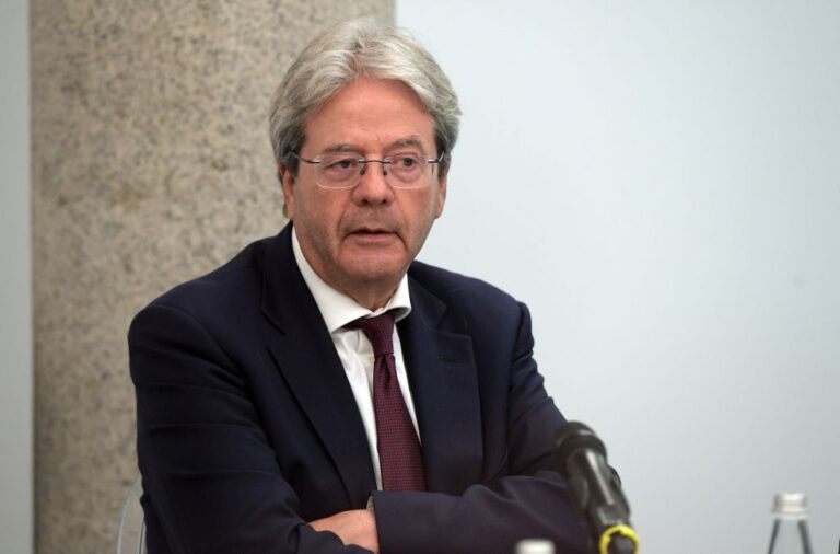 Mes, Gentiloni: “Parlamento è sovrano ma i trattati si rispettano”
