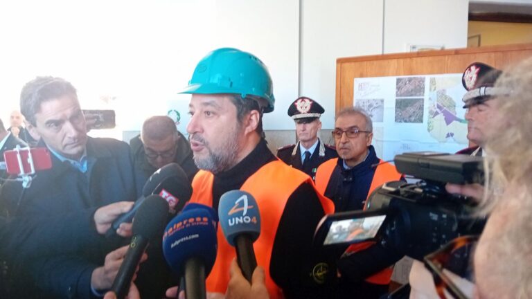 Salvini: “Centrodestra unito anche in Europa, sinistra divisa”