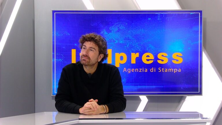 Siani torna con la commedia: “Succede anche nelle migliori famiglie”