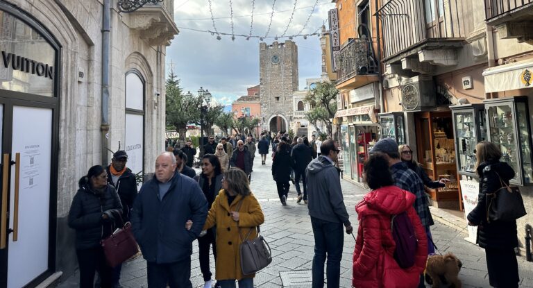 L’opposizione: “Taormina nei Borghi d’Italia? No, siamo una città internazionale”