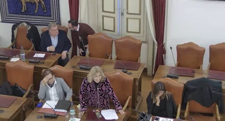 Sabato: “Apprezzo il sindaco ma non i suoi modi. Mettiamo da parte il passato”