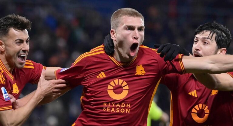 Sassuolo-Roma 1-2, Mou in zona Champions