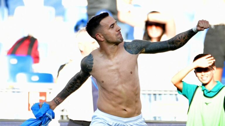 Lazio, Vecino rompe con Sarri e può finire sul mercato Lazio, Vecino rompe con Sarri e può finire sul mercato