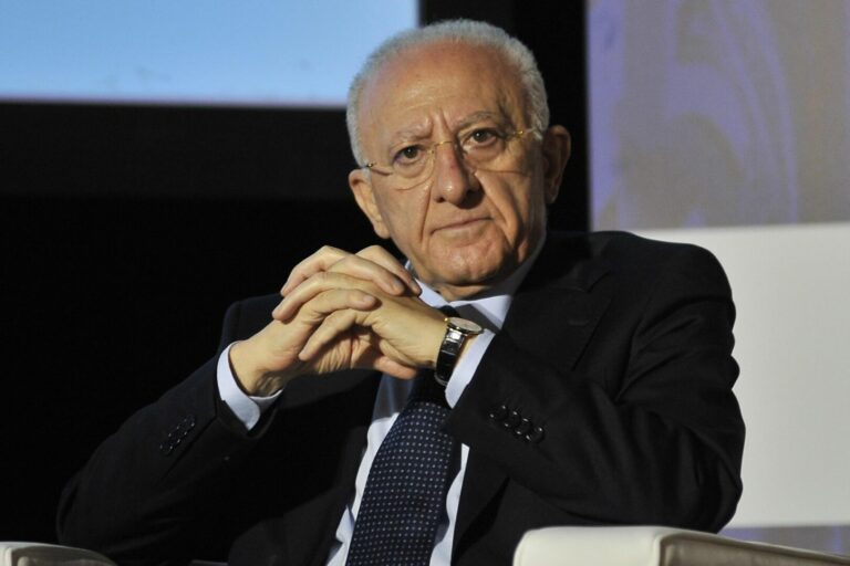 Caivano, De Luca: “Pellegrinaggio dei ministri offende la comunità”