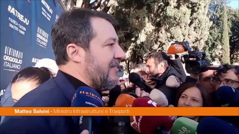 Salvini: “Manovra ok, restano ancora 4 anni”