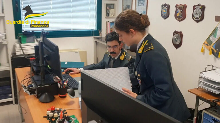 Reddito di cittadinanza, scovati altri 73 “furbetti”