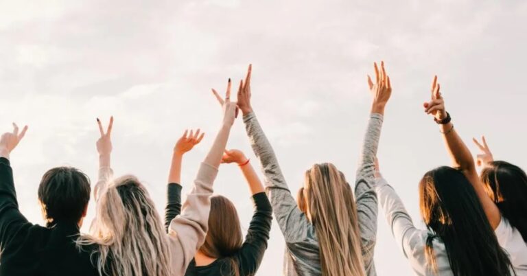 Pubblicato l’avviso “Fare Impresa”. Amata e Tamajo: “Risorse per giovani e donne”