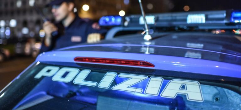 Taormina, Polizia sequestra  800 chili di botti illegalmente detenuti