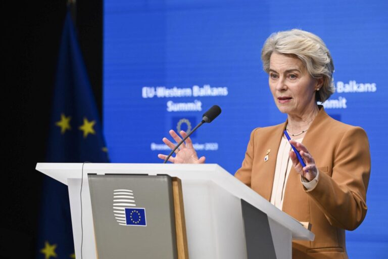 Von der Leyen: “Lavoriamo alle riforme per Ue a oltre 30 Stati”