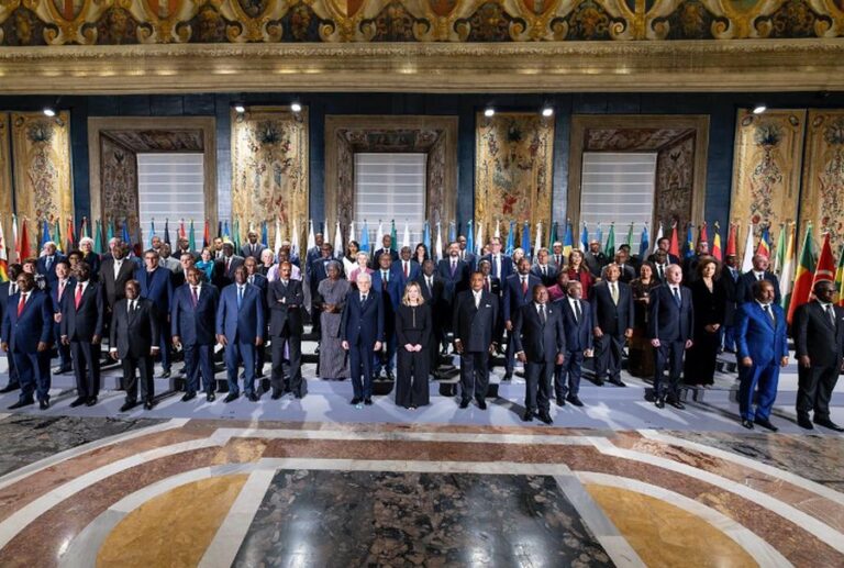 Vertice Italia-Africa, Mattarella: “Rafforzare i rapporti”