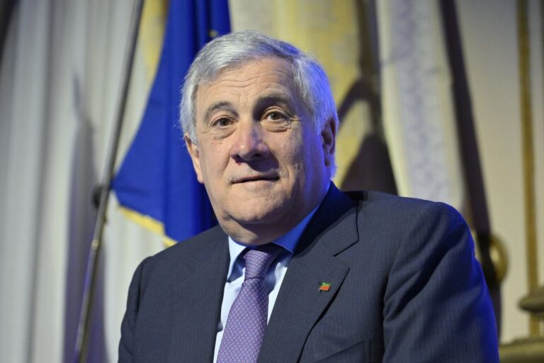 Tajani: “Obiettivo superare il 10% alle europee”