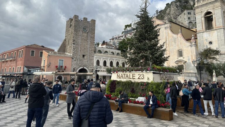 Chiusure a Taormina, l’esperto: “Ma la pianificazione turistica dov’è?”