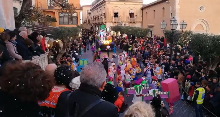 Carnevale 2024 a Taormina, le date delle sfilate