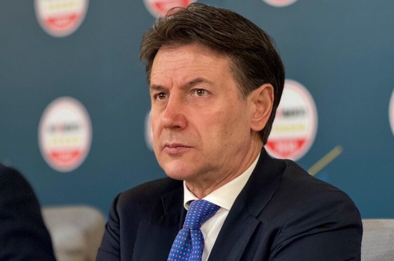 Gaza, Conte: “Non ci rassegniamo ai silenzi di Meloni”