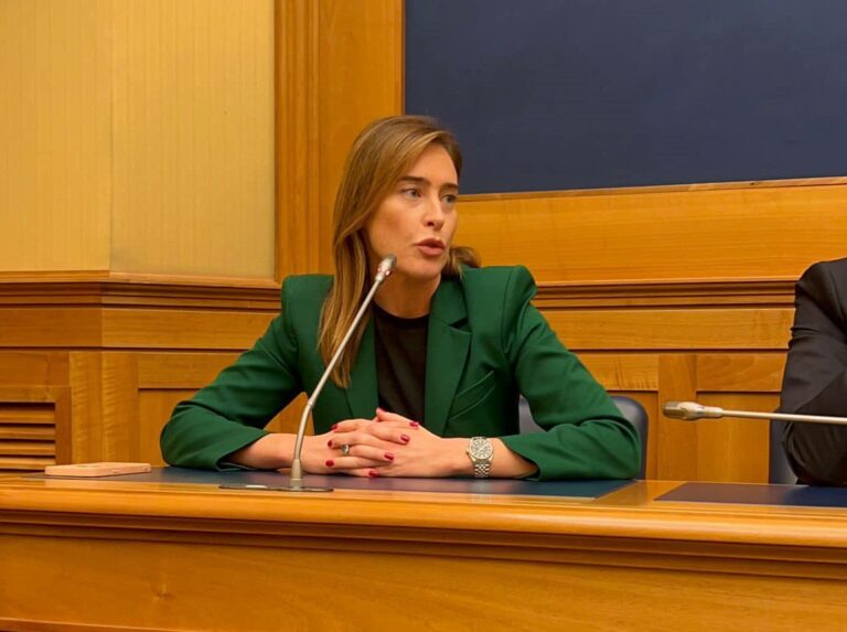 Boschi: “Uomini scelti da Meloni in FdI non all’altezza del ruolo”