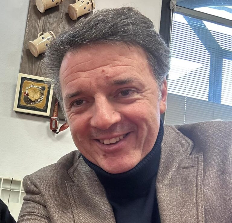 Renzi: “Schlein alle Europee? Una commedia. Io mi candido”