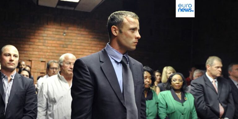 Pistorius lascia il carcere: scontati 9 anni per omicidio Pistorius lascia il carcere: scontati 9 anni per omicidio