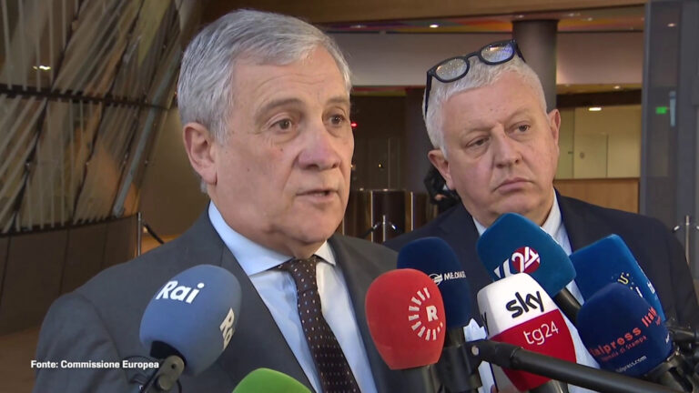 Tajani: “Serve nuova missione Ue nel Mar Rosso”