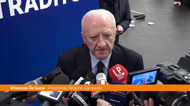 Autonomia, De Luca: “Se va avanti pronto ricorso alla Consulta”