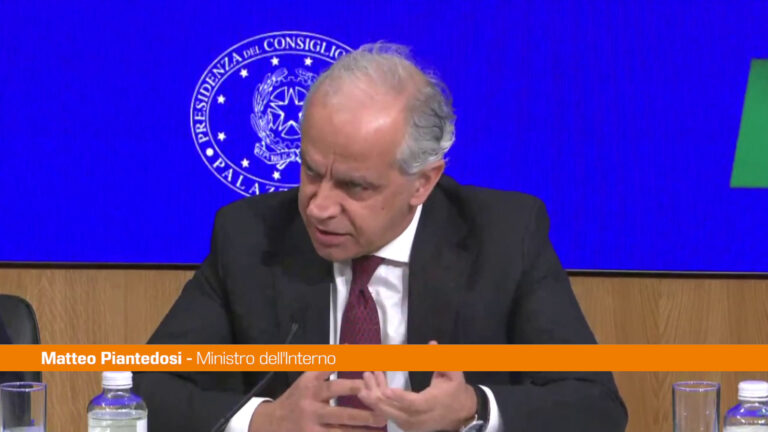 Piantedosi: “Rinviare cortei pro Palestina? Valutazioni in corso”