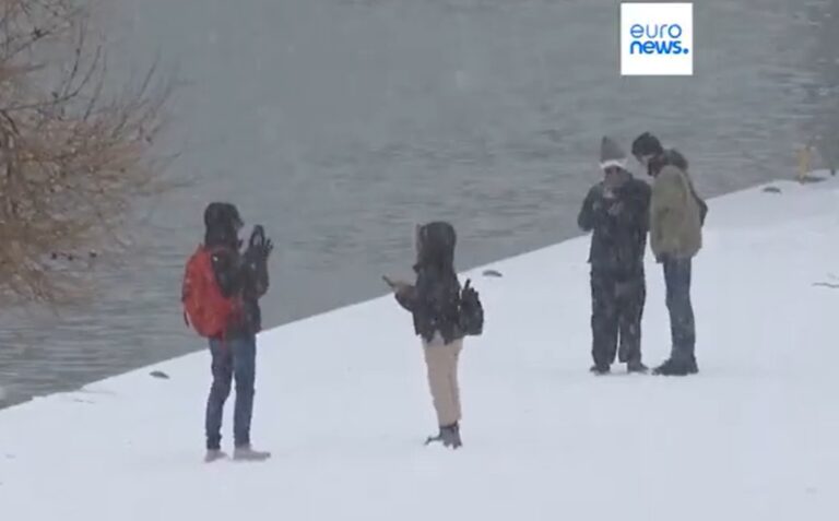 Germania: trasporti nel caos per l’allerta neve e ghiaccio