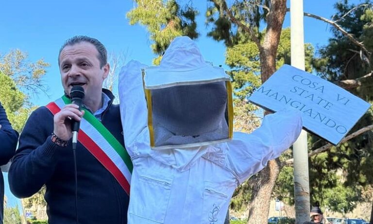 De Luca: “Ora sarà l’inferno, andrò a Ponti sul Mincio e in Valle d’Aosta”