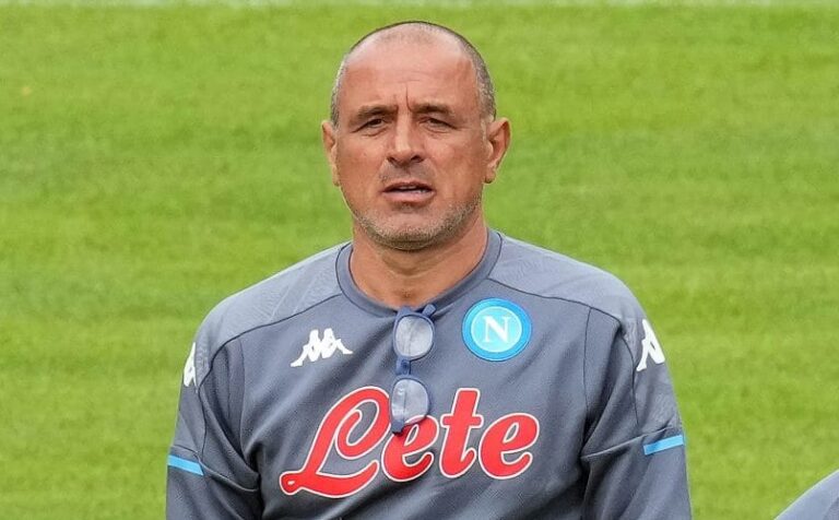 Napoli, esonerato anche Mazzarri: il nuovo tecnico è Calzona